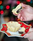 Mini poppy seed cakes with meringue